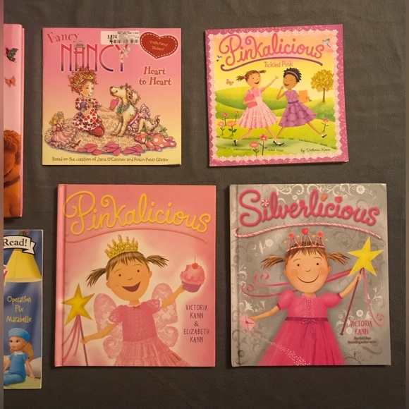 Fancy Nancy/Pinkalicious Books Bundle - Picture 5 of 12